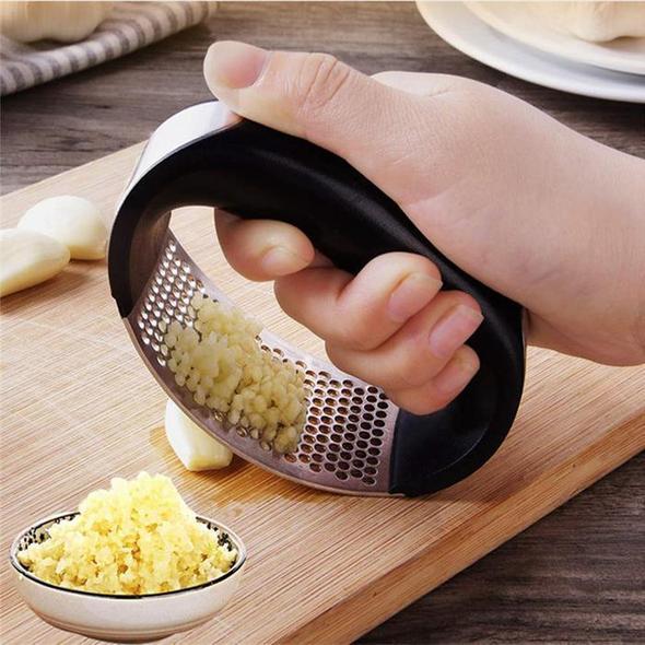 EASY GARLIC PRESSING TOOL