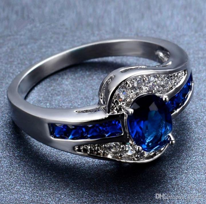 Blue Sapphire Stone Ring - White Gold