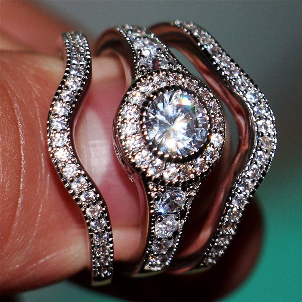 Luxury White Round AAA Zircon Ring Set