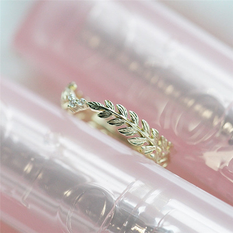 Golden Finger Ring