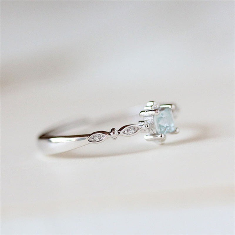 Engagement Finger Ring