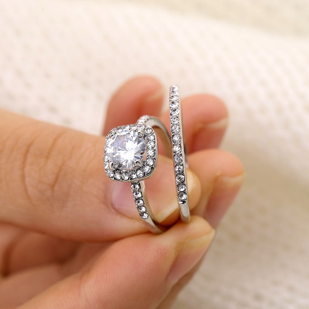 Fashion Engagement Zircon Crystal Ring